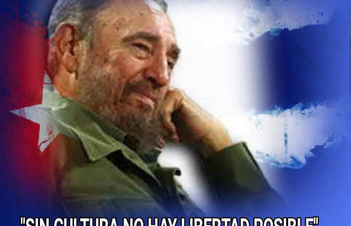 Felicita Cuba a trabajadores de la Cultura en su día