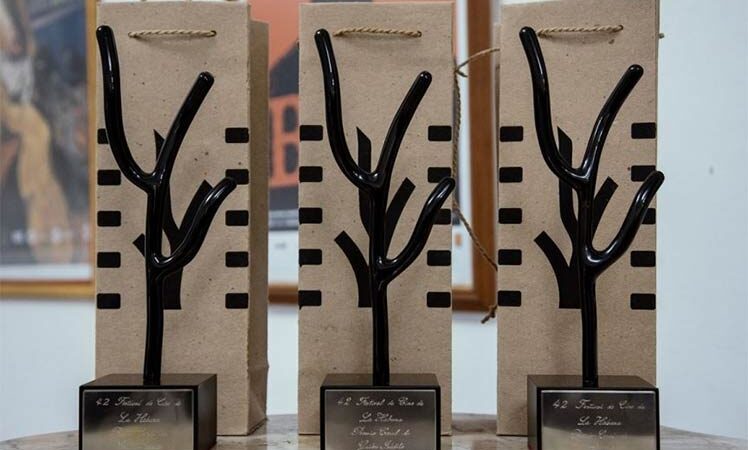 Con la entrega de premios Corales concluye festival de cine en Cuba