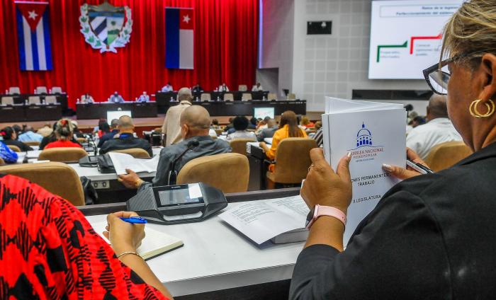 Sesionarán hoy y mañana comisiones del Parlamento cubano