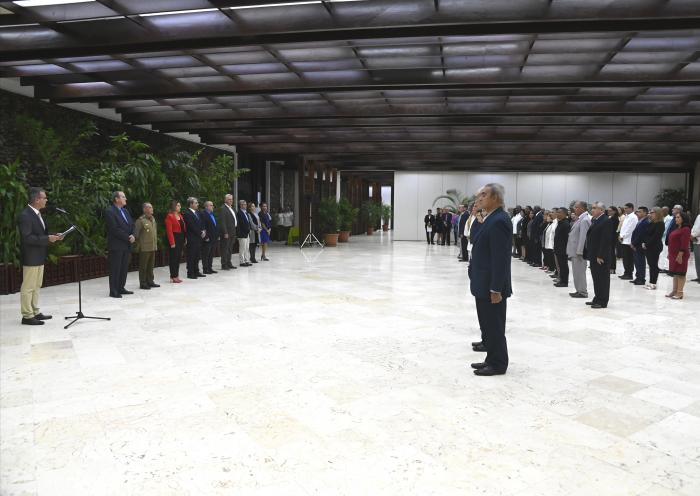 Presidió Díaz-Canel acto nacional de condecoraciones de la Educación Superior