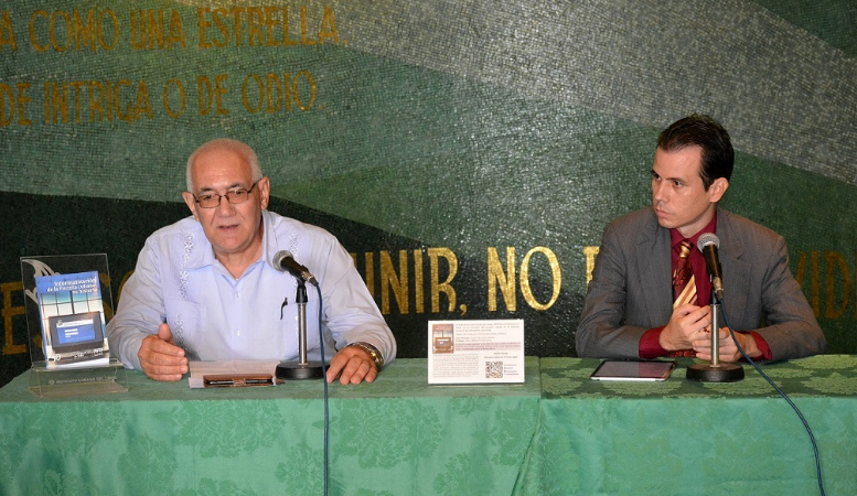 Fiscalía General de la República presenta libros en su aniversario 50