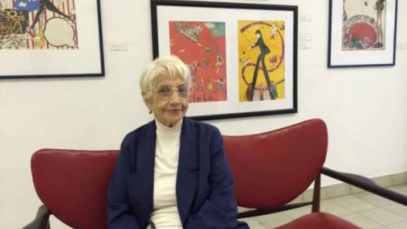 Premio Nacional de Literatura 2023 para María Elena Llana