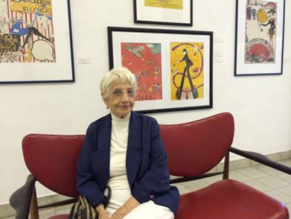 Premio Nacional de Literatura 2023 para María Elena Llana