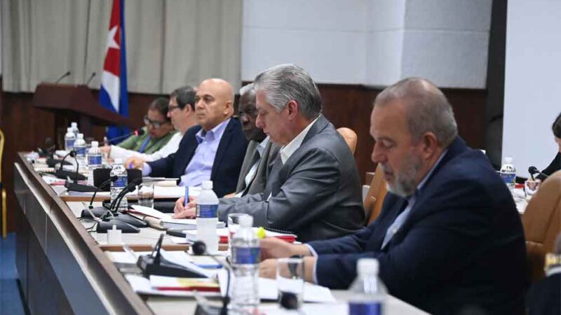 Encabeza Díaz-Canel pleno del Partido Comunista de Cuba