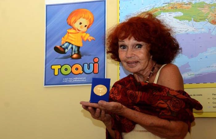 Abre este viernes en Cienfuegos muestra personal de Ana María Salas