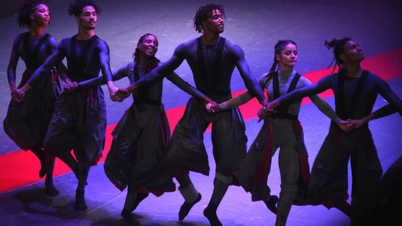 Espectáculo de lujo cerró presentaciones de Acosta Dance Junior