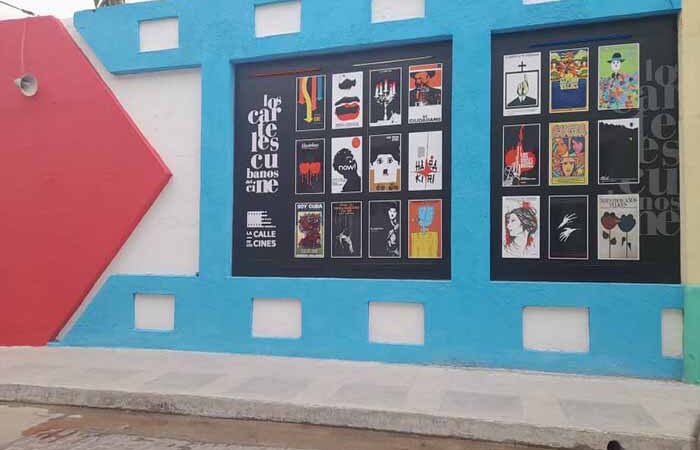 Mural interactivo en Camagüey expone carteles cubanos sobre Cine