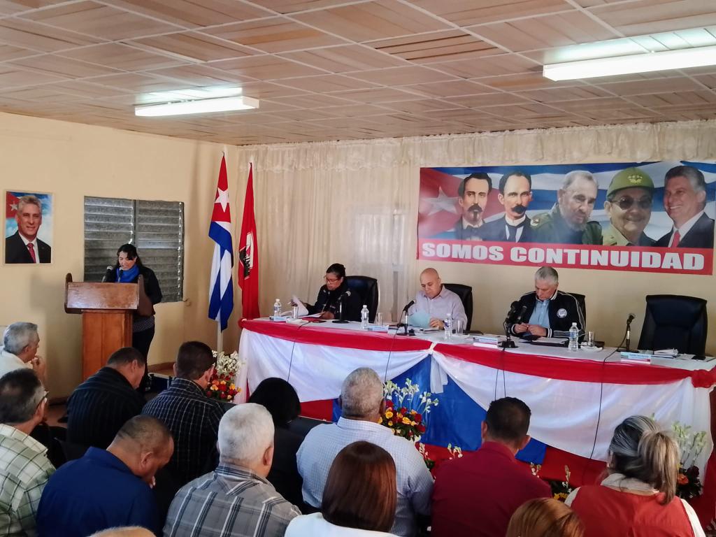 Chequea gobierno cubano empresas deficientes en provincia de Granma