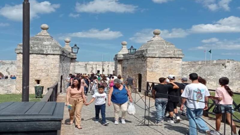 Un día en la XXXII Feria Internacional del Libro de La Habana 2024