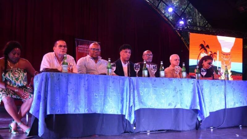 Muy pronto, Fiesta del Tambor en Cuba