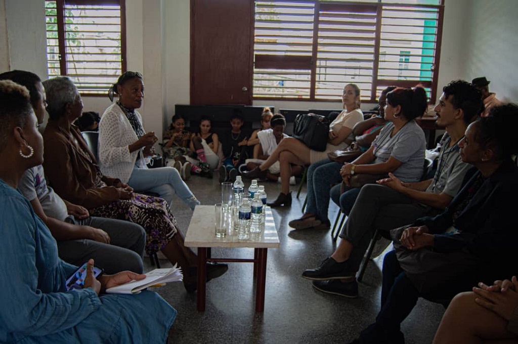 Continúa jornada por el Día del Instructor de Arte en Cuba