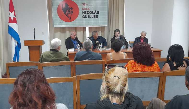 Llaman intelectuales a cerrar filas ante avance del neofascismo