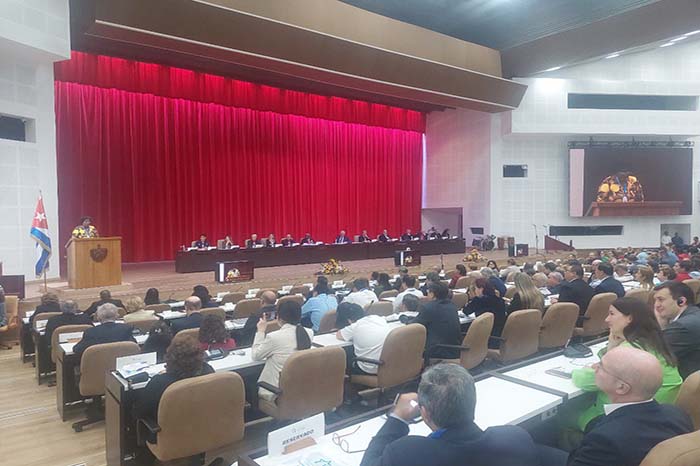 Asiste Díaz-Canel a la apertura de Congreso Internacional de Educación Superior