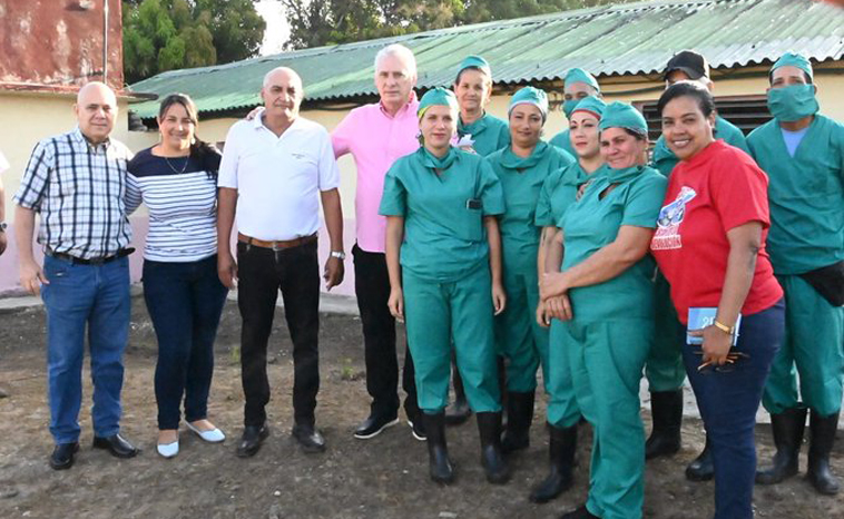 Evalúa Díaz-Canel prioridades de trabajo en municipio de Granma