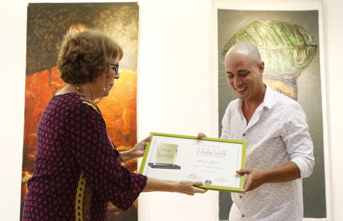 Entregaron Premios Caricato 2023 a artistas escénicos cubanos