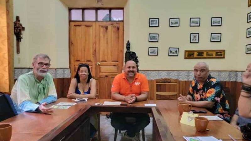 Estrecharán Cuba y Canadá nexos desde la artesanía