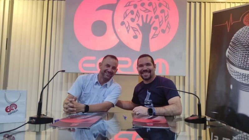 Firman convenio de trabajo la Asociación Hermanos Saíz y la EGREM