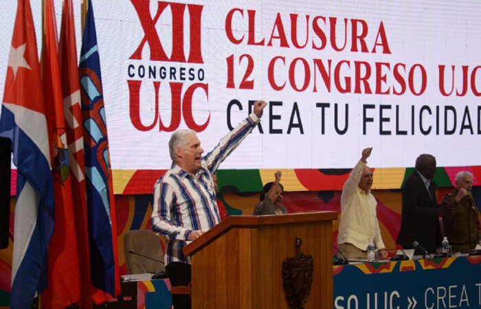 Díaz-Canel: la Revolución cree en sus jóvenes