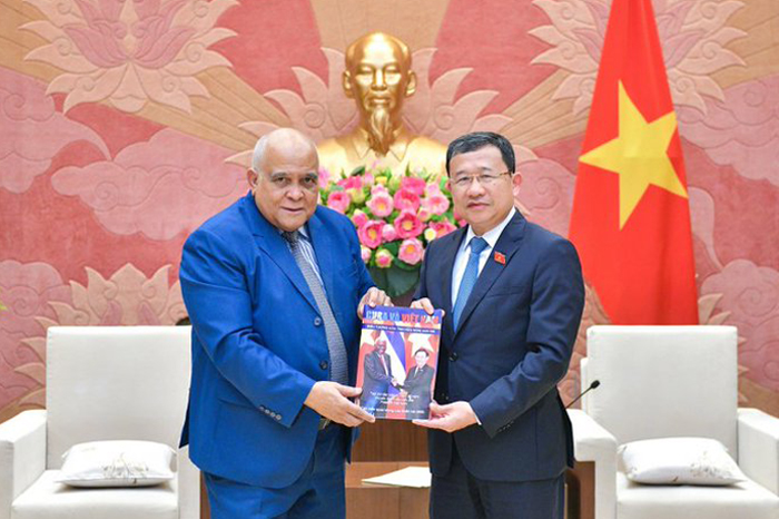 Reafirman Cuba y Vietnam relaciones parlamentarias