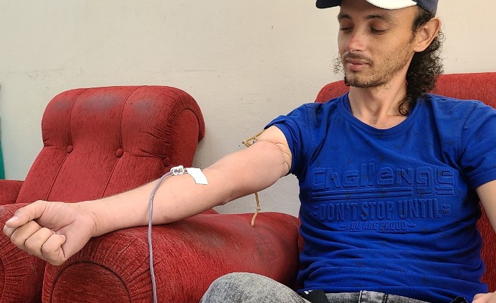Realizan artistas del camagüeyano proyecto Golpe a Golpe donaciones de sangre