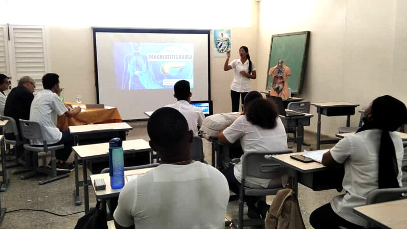 Festival de la Clase 2024 en Facultad de Ciencias Médicas Salvador Allende