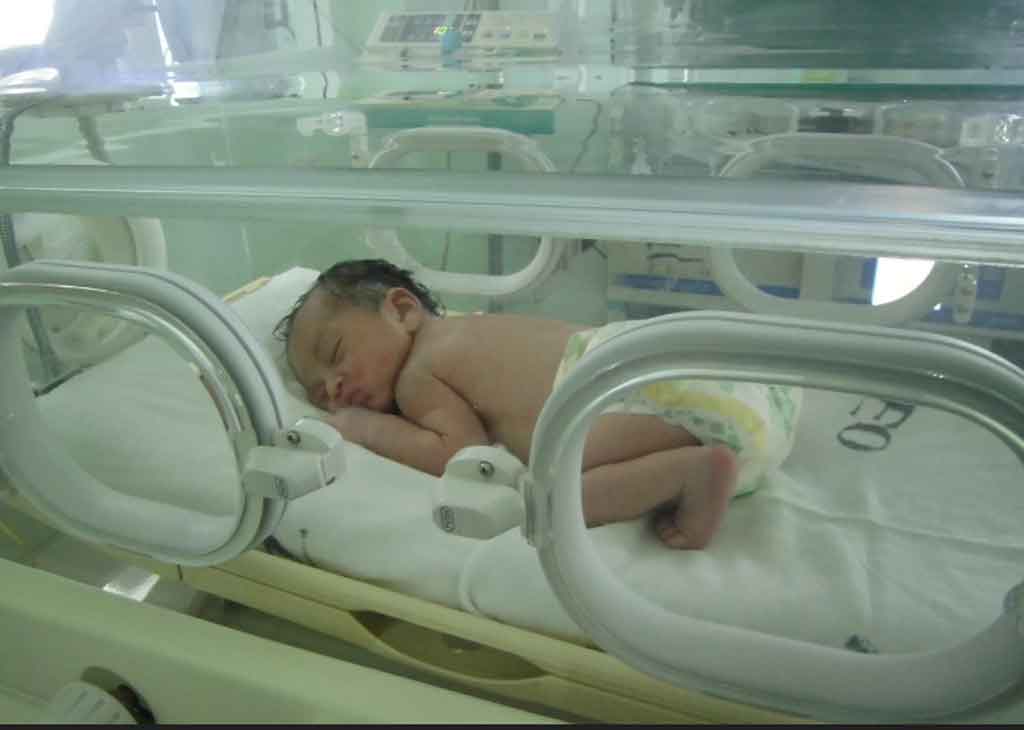 Unicef apoya servicios de neonatología cubanos
