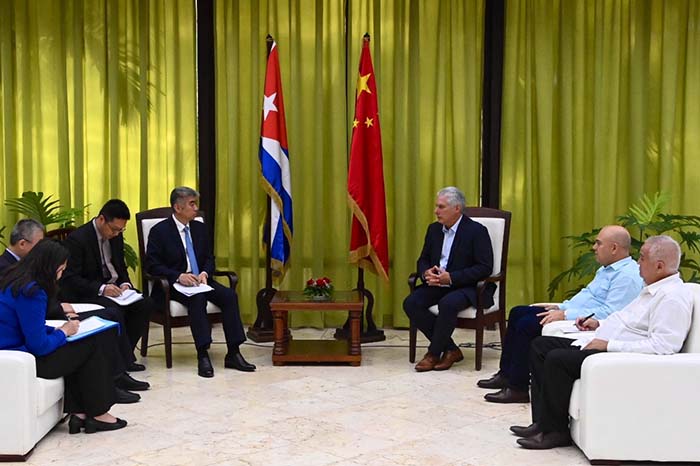 Pondera Díaz-Canel hermandad entre Cuba y China