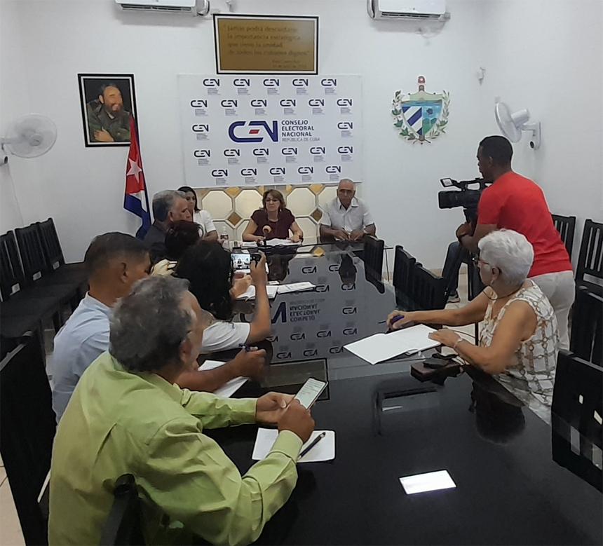 Electos gobernadores y vicegobernadores en cuatro provincias cubanas