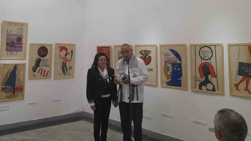 La poesía late en Cuba, y en su corazón Palestina