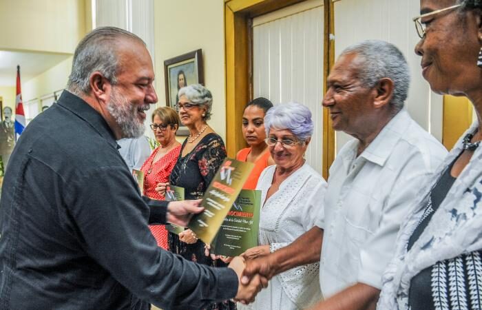 El deber de preservar la historia documental de la Patria