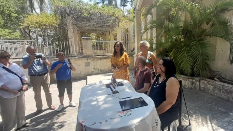 Universidad de Arkansas estrecha vínculos con Museo Hemingway de Cuba