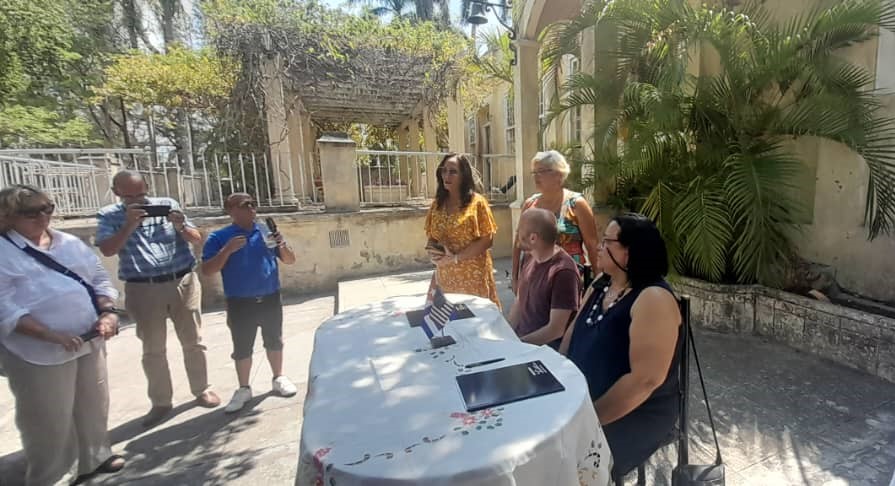 Universidad de Arkansas estrecha vínculos con Museo Hemingway de Cuba
