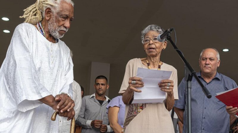 Inauguran muestra Mendive. Pan con guayaba, una vida feliz