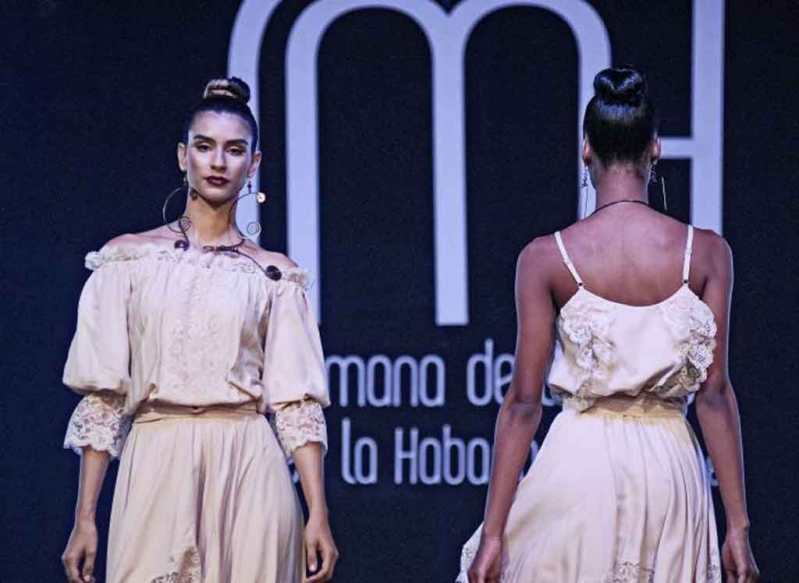 Desfile de moda este martes en La Habana