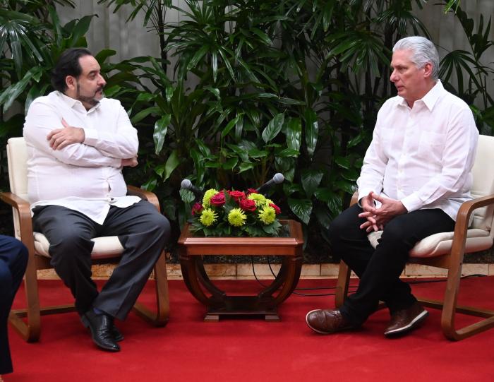 Recibe Presidente cubano al Secretario ejecutivo de la Organización Latinoamericana de Energía