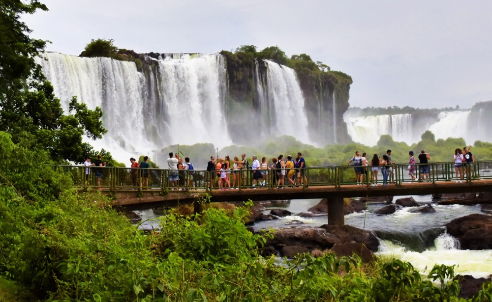 Más allá de un tiempo, las fascinantes cataratas de Iguazú