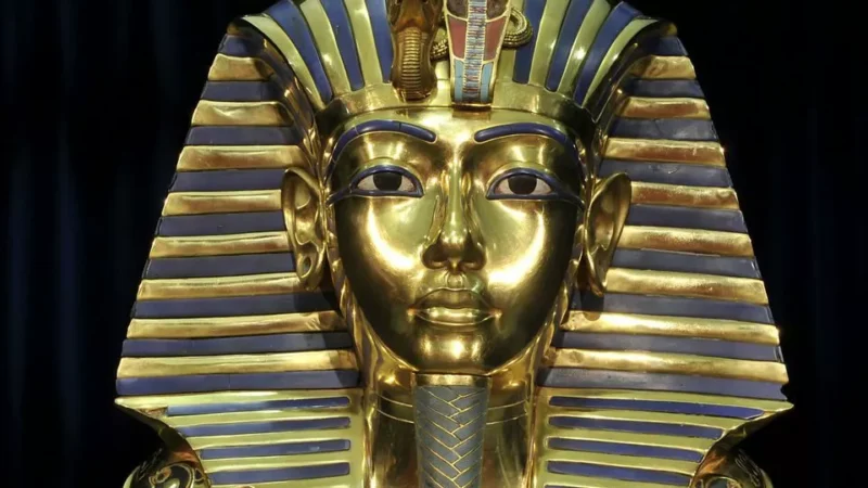 Dulce María Loynaz y su Carta de amor al Rey Tutankamen