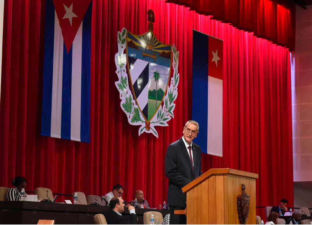Gobierno cubano centrado en recuperación económica del país