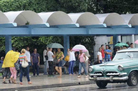 Cuba activa planes de prevención de riesgos por persistentes lluvias