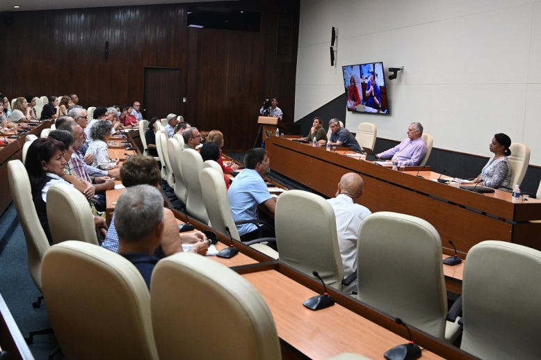 Desarrollan en Cuba novedosos equipos y dispositivos médicos