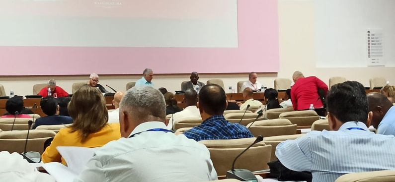 Inician trabajo en comisiones diputados a la Asamblea Nacional