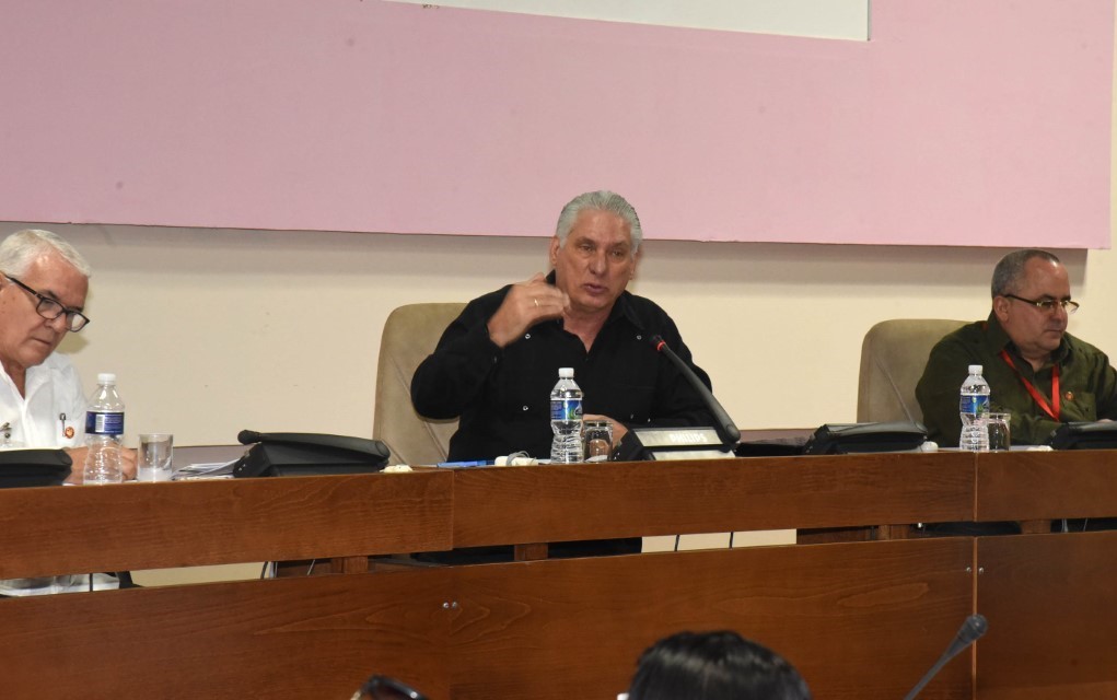 Díaz-Canel insta a incrementar acciones contra problemas en Cuba