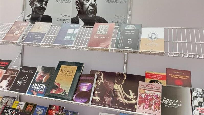 Variada propuesta editorial de Cuba en Feria Internacional del Libro de Venezuela