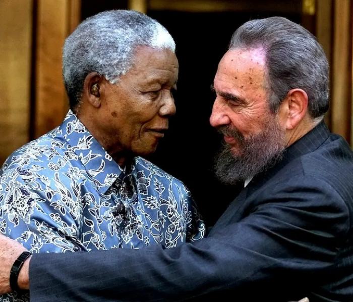 Acoge Centro Fidel Castro exposición sobre vínculos entre líderes de Cuba y Sudáfrica
