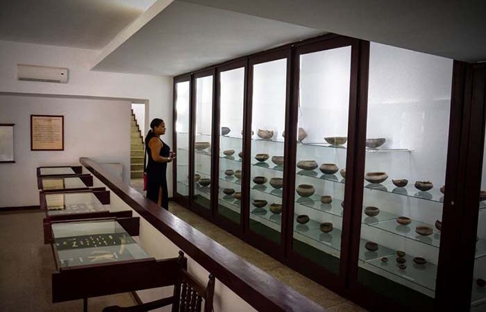 Desarrollan en Holguín estudios de colecciones arqueológicas
