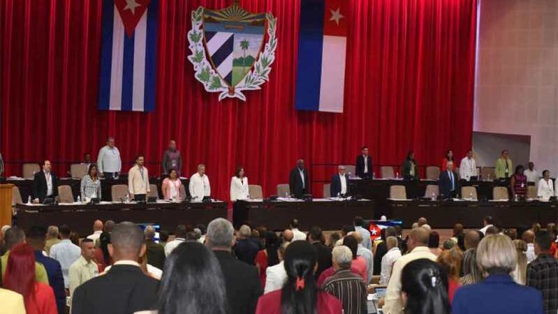 Inicia Tercer Periodo Ordinario de Sesiones del Parlamento en su X Legislatura