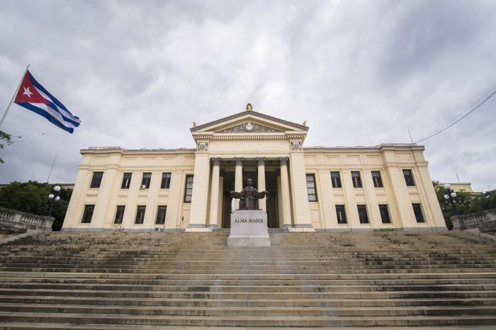 Informa la Universidad de La Habana sobre matrículas para el curso 2024-2025