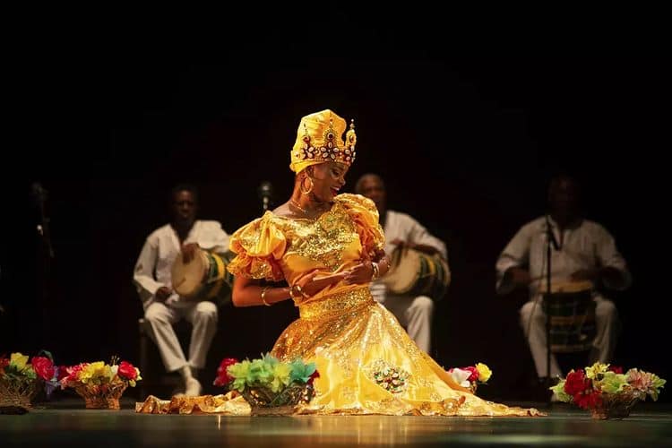Vuelve a la escena Yoruba Iyessa en el Teatro Nacional de Cuba