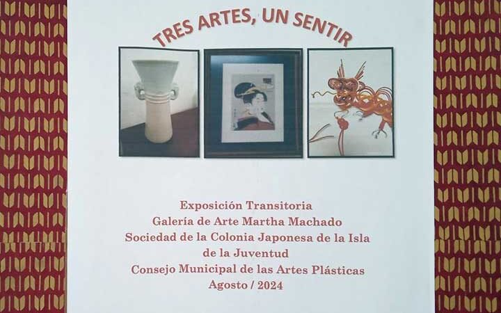 Tres artes, un sentir: exposición japonesa en Nueva Gerona