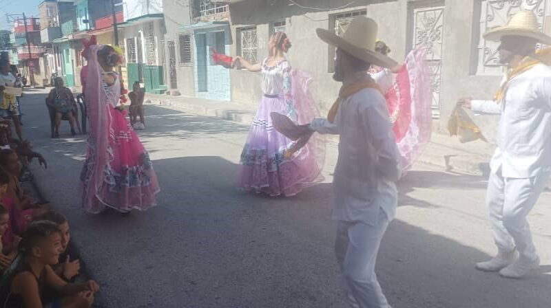 Compañías latinoamericanas cerraron Festival Internacional de las Artes Folkdanza 2024
